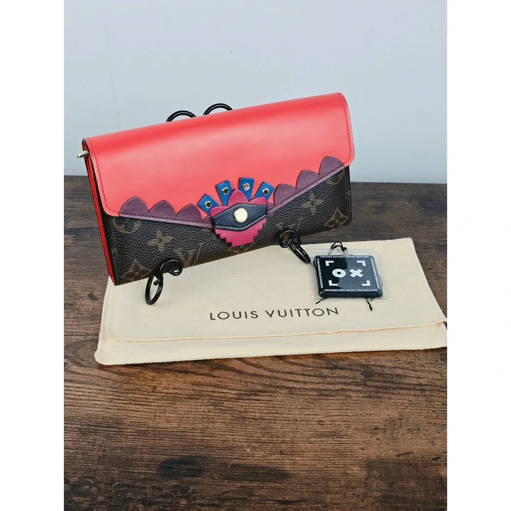 Louis Vuitton Monogram Totem Sarah Wallet Flamingo Limited Ed.